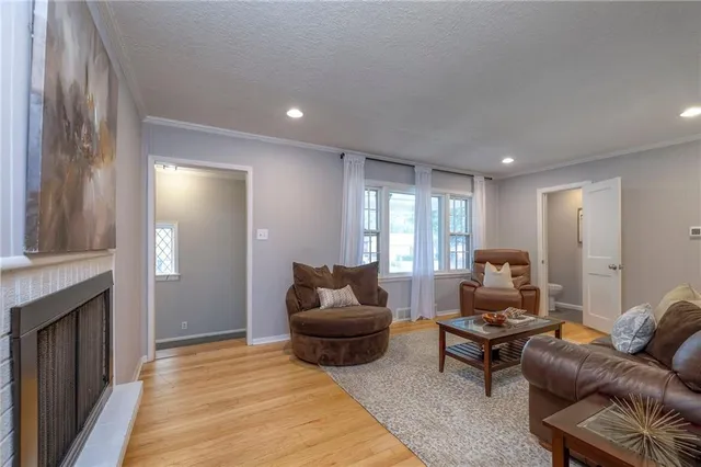 $550,000 | 5914 Granada Street, Fairway, KS 66205