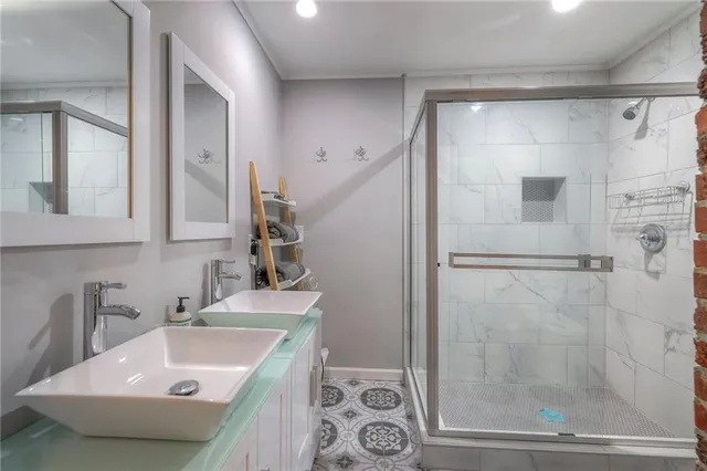 $550,000 | 5914 Granada Street, Fairway, KS 66205