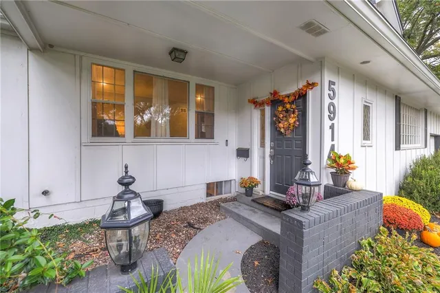 $550,000 | 5914 Granada Street, Fairway, KS 66205