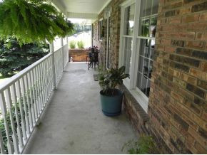 548 Fordtown Road Kingsport, TN 37663 - Photo 22 of 24 Covered Front Porch