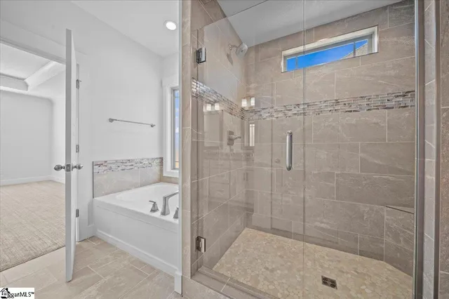 $449,900 | 18 Double Crest Drive, Taylors, SC 29687