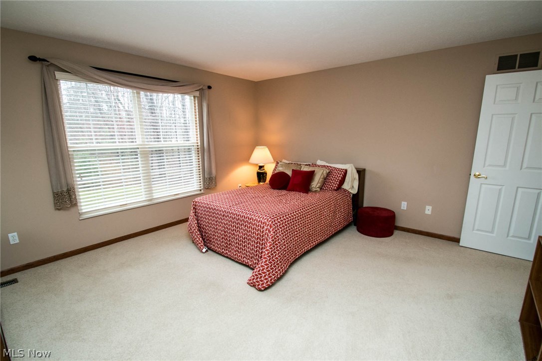 2950 Ravineview Circle Stow, OH 44224 - Photo 24 of 35 Gallery Image 24