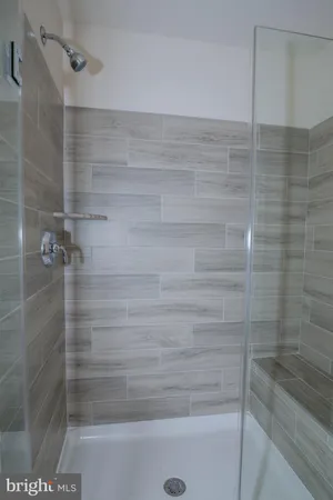 $3,700 | 4939 Trail Vista Lane, Chantilly, VA 20151