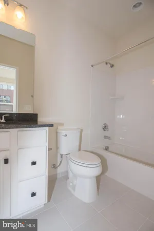 $3,700 | 4939 Trail Vista Lane, Chantilly, VA 20151