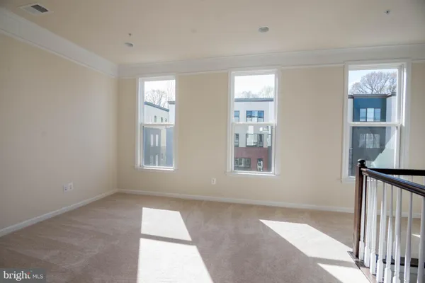 $3,700 | 4939 Trail Vista Lane, Chantilly, VA 20151