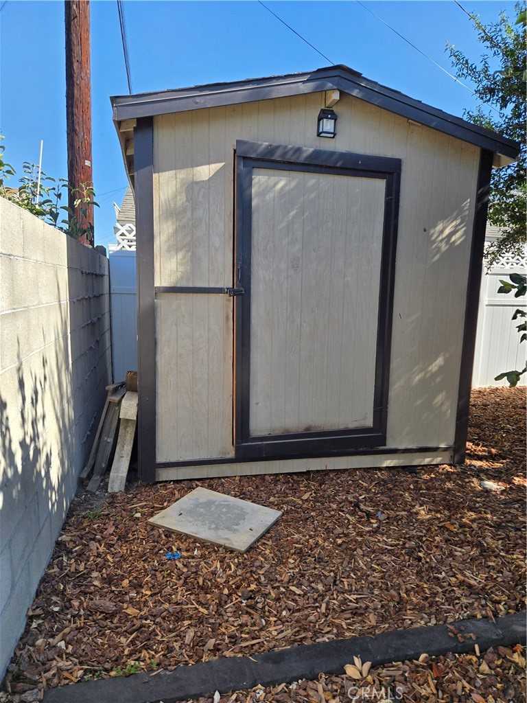 11816 Arlee Avenue Norwalk, CA 90650 - Photo 26 of 30 a view of a wooden door