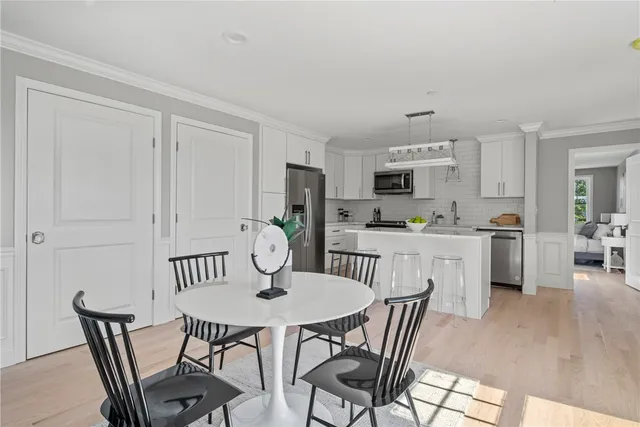 $429,900 | 9 Joseph N Zenga Jr Boulevard, Unit 306, East Greenwich, RI 02818