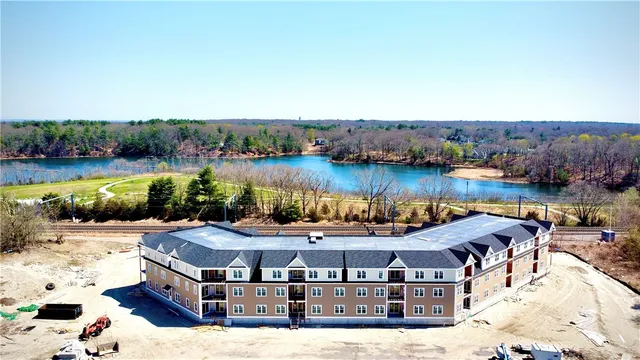 $429,900 | 9 Joseph N Zenga Jr Boulevard, Unit 306, East Greenwich, RI 02818