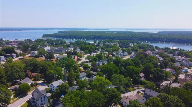 $429,900 | 9 Joseph N Zenga Jr Boulevard, Unit 306, East Greenwich, RI 02818