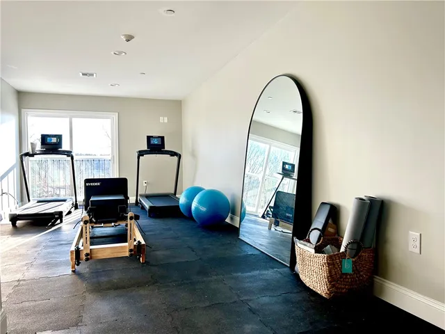 $429,900 | 9 Joseph N Zenga Jr Boulevard, Unit 306, East Greenwich, RI 02818