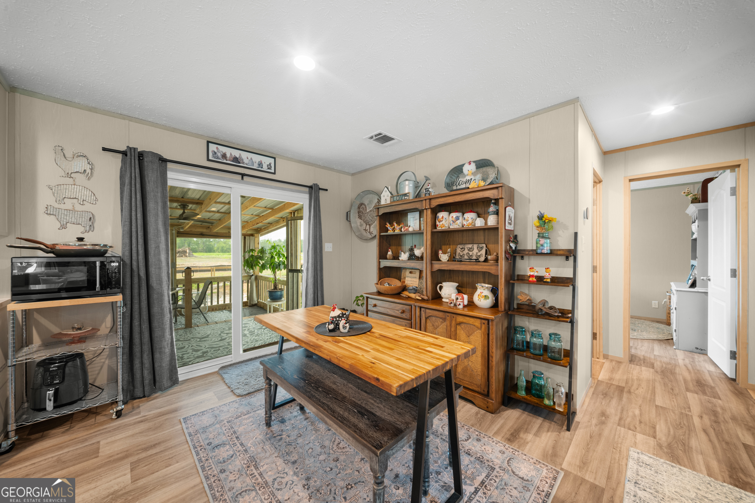 524 Smith Road Waycross, GA 31503 - Photo 7 of 33