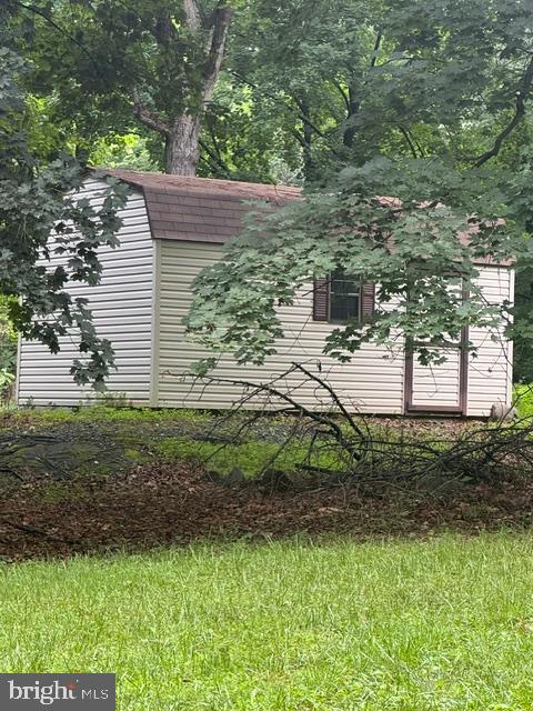 9810 Woodsboro Road Frederick, MD 21701 - Photo 6 of 12