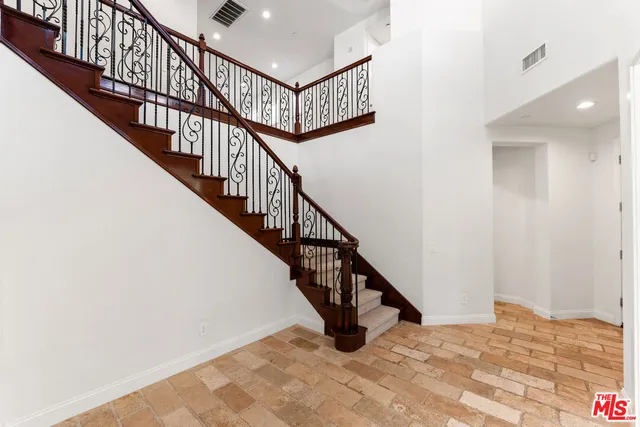 $10,750 | 1952 Hazel Nut Court, Agoura Hills, CA 91301