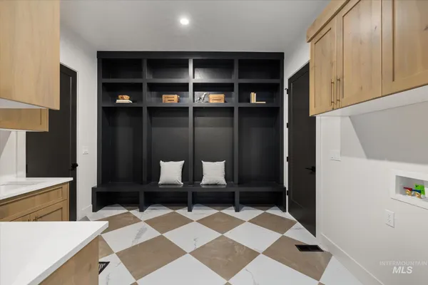$1,175,000 | 22625 Aura Vista Way, Caldwell, ID 83607