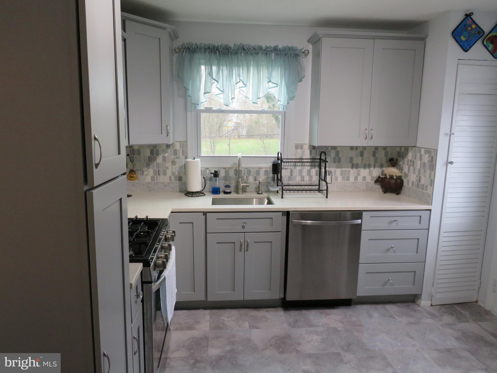 4948 Old Court Road Randallstown, MD 21133 - Photo 11 of 47 Gallery Image 11