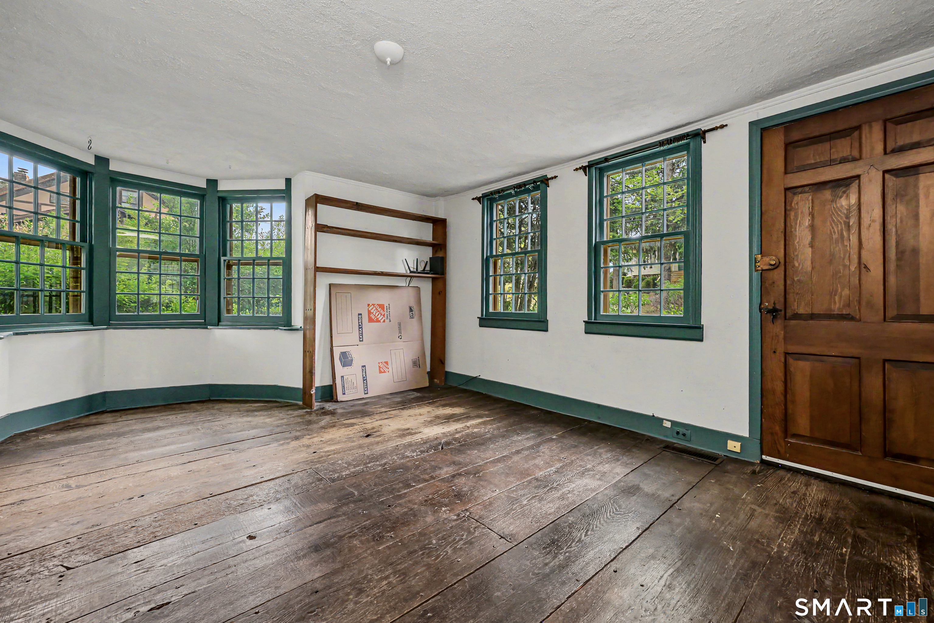692 Kent Road New Milford, CT 06755 - Photo 14 of 40