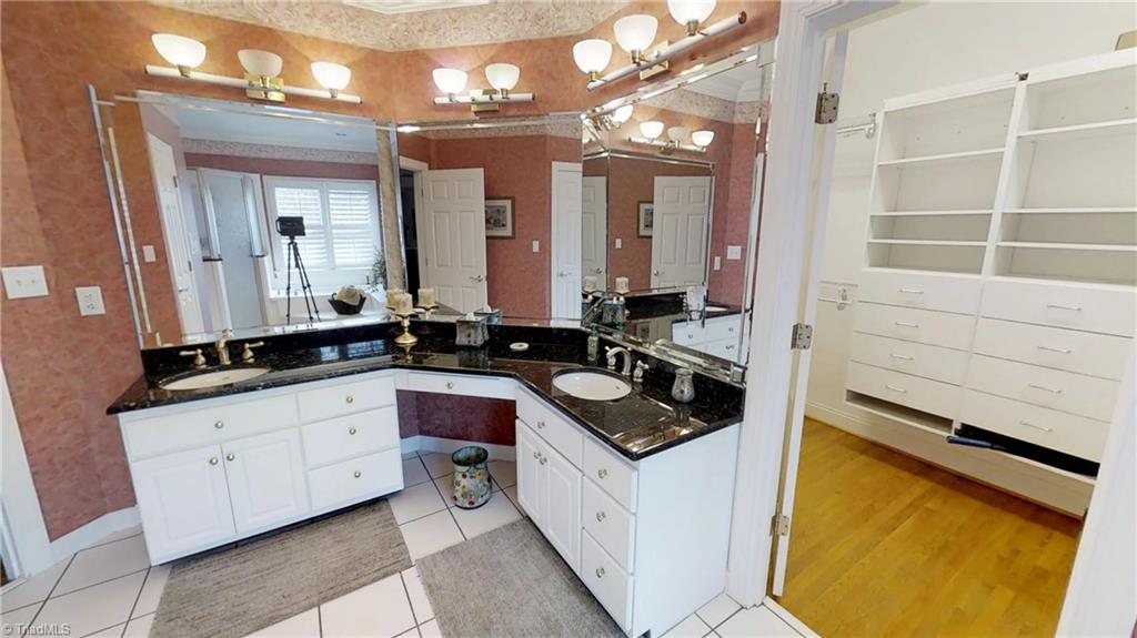 2409 North Old Greensboro Road High Point, NC 27265 - Photo 14 of 30 Gallery Image 14
