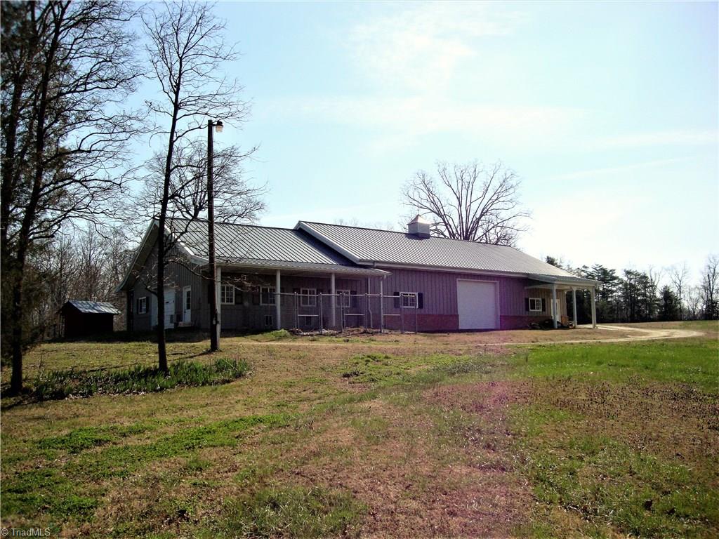 2409 North Old Greensboro Road High Point, NC 27265 - Photo 10 of 30 Gallery Image 10