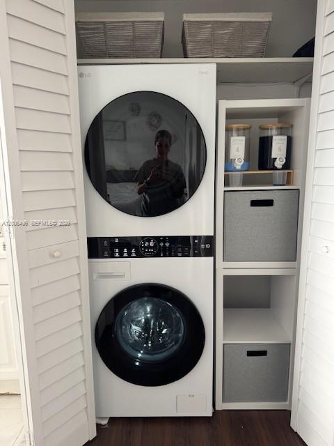 900 Southwest 84th Avenue, Unit 415D Miami, FL 33144 - Photo 10 of 19 a close up view of a washer and dryer