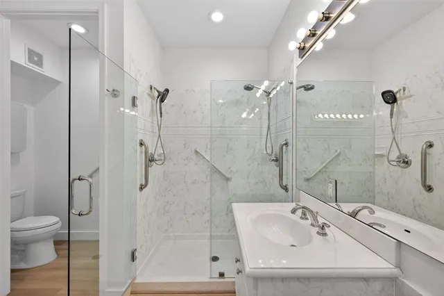 a view of a storage & utility room