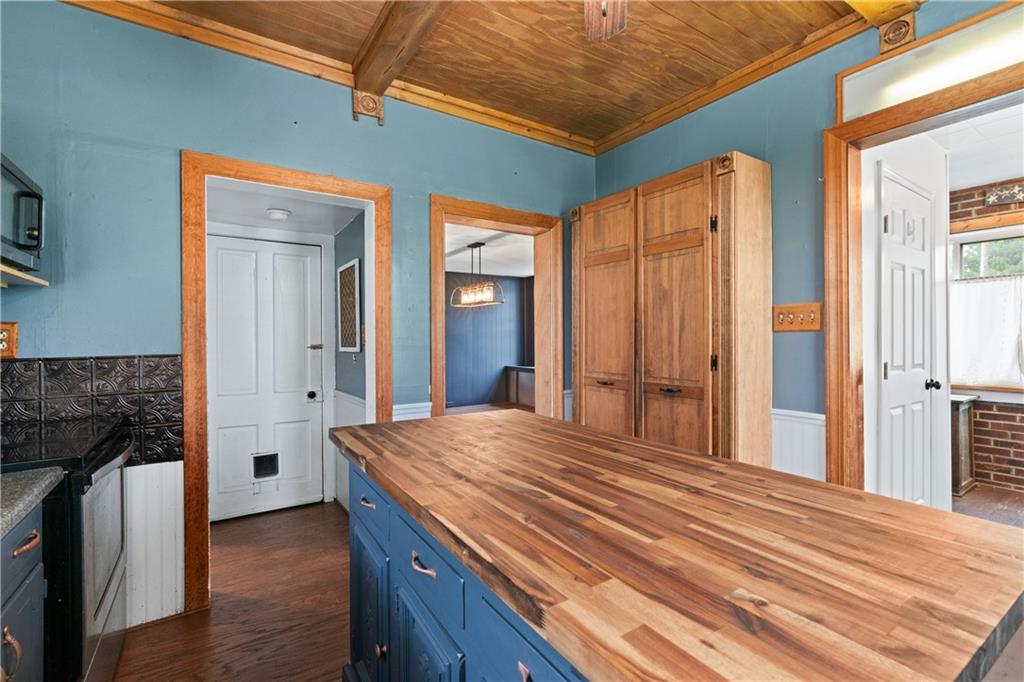 206 Constitution Street Perryopolis, PA 15473 - Photo 12 of 36 Gallery Image 12