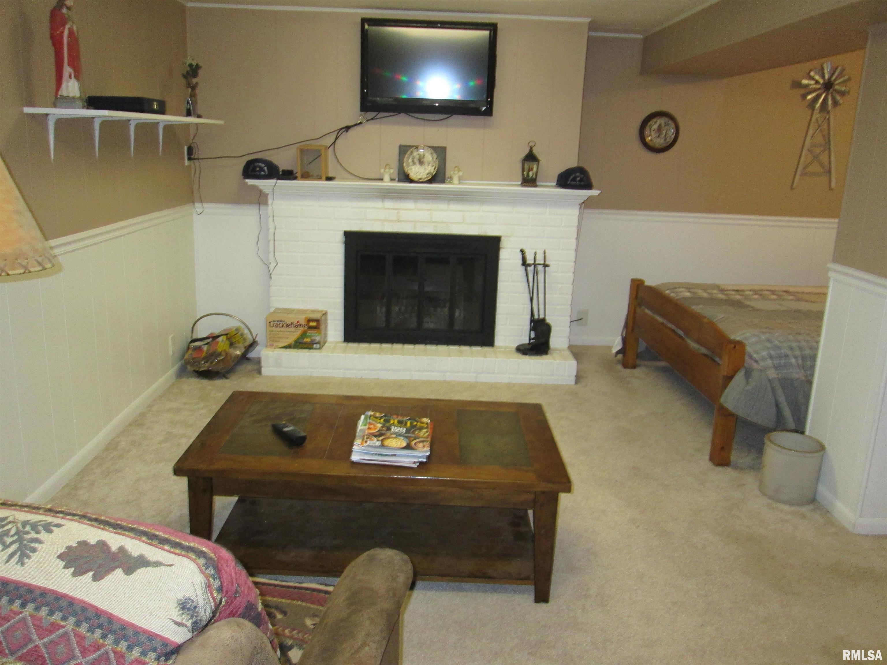 5423 North James Road Peoria, IL 61615 - Photo 23 of 34 Gallery Image 23