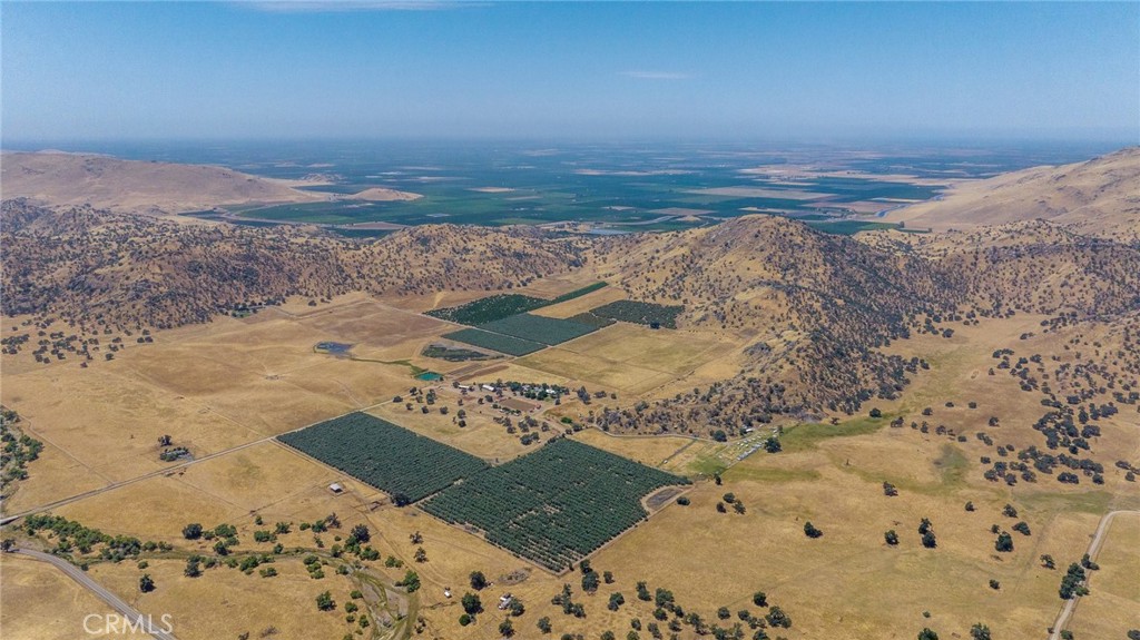 19400 398th Woodlake, CA 93286 - Photo 4 of 51 a view of ocean view with beach