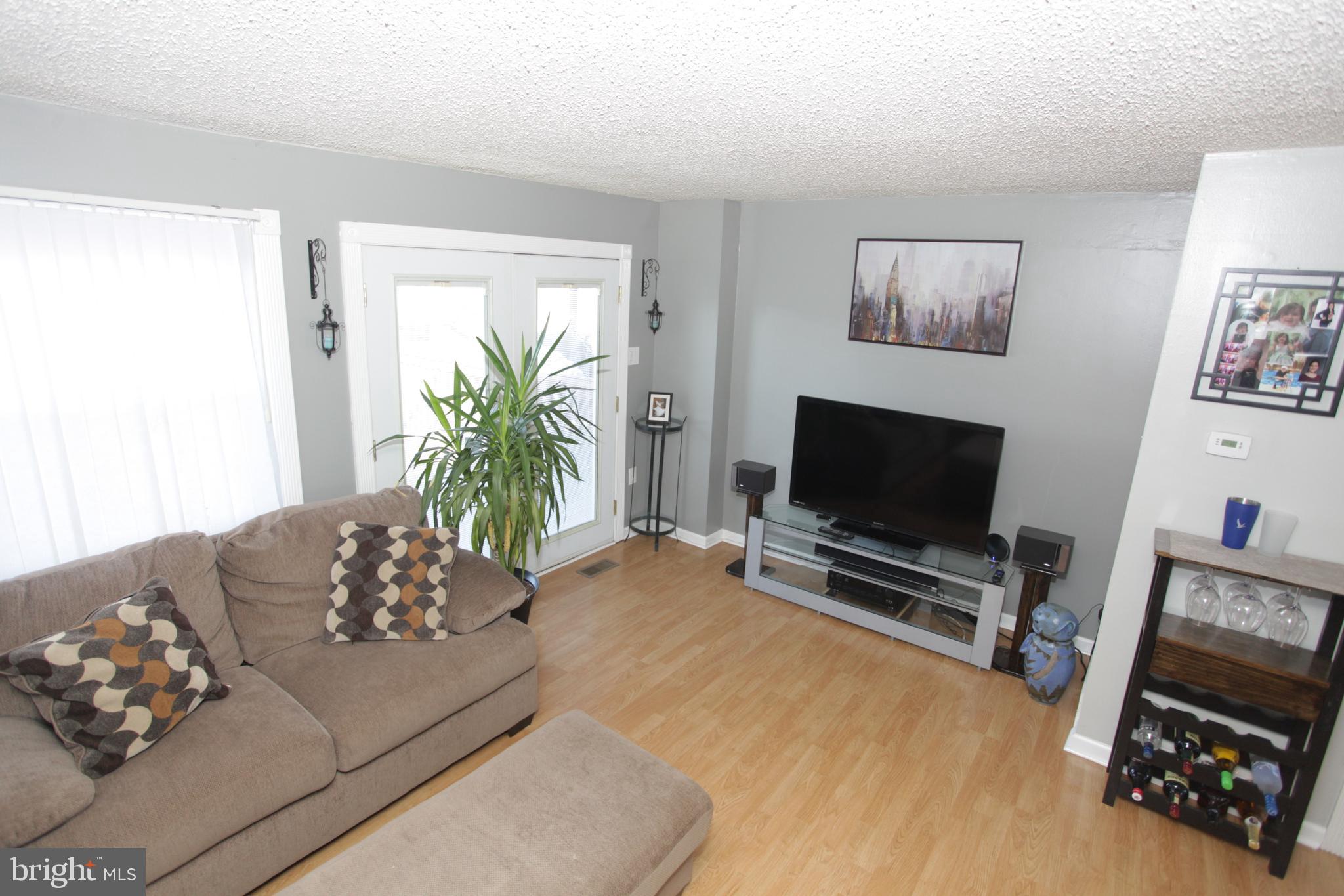 12132 Barbary Road Philadelphia, PA 19154 - Photo 13 of 41