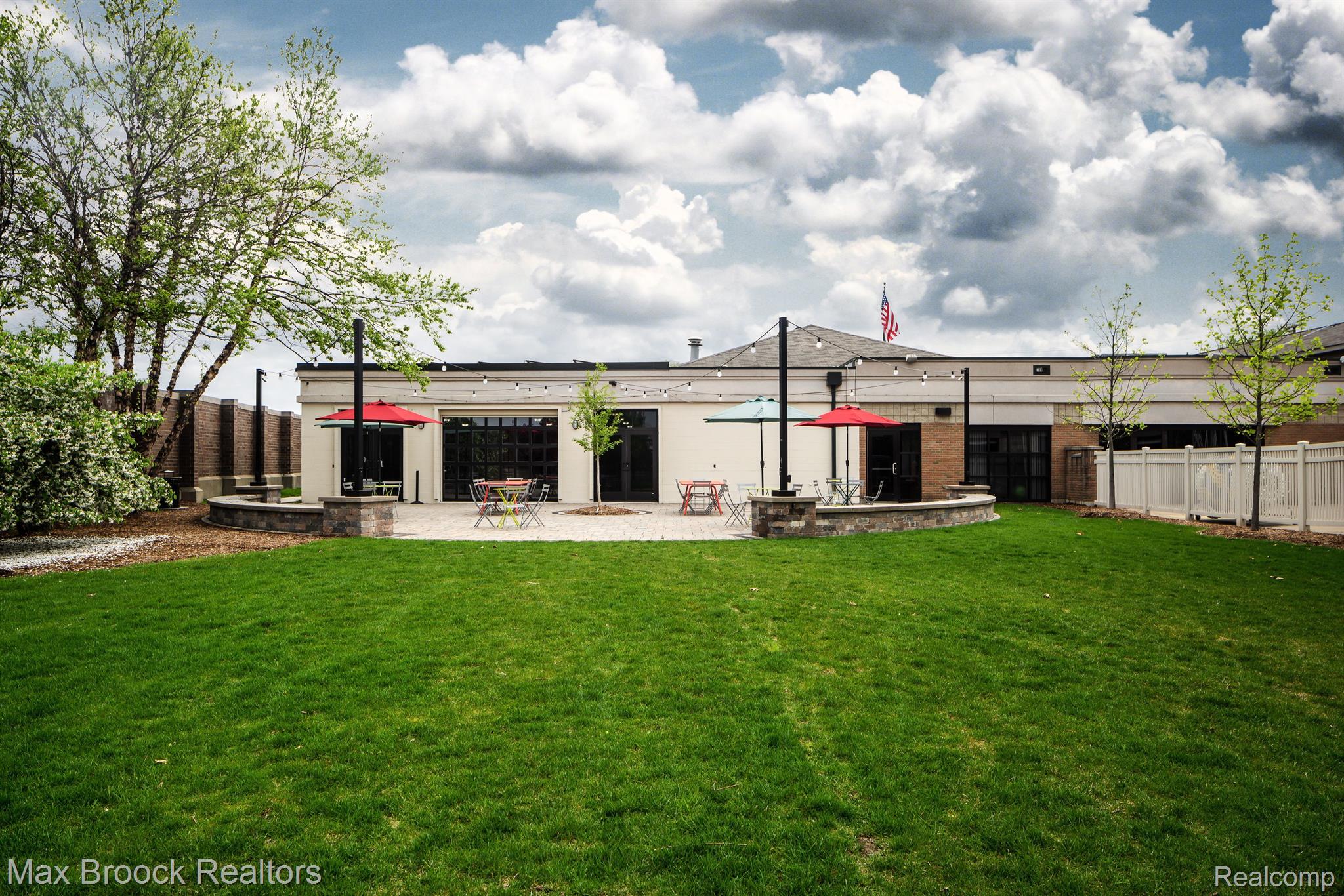 37 Hanover Road Pleasant Ridge, MI 48069 - Photo 36 of 41 Pleasant Ridge Community Center