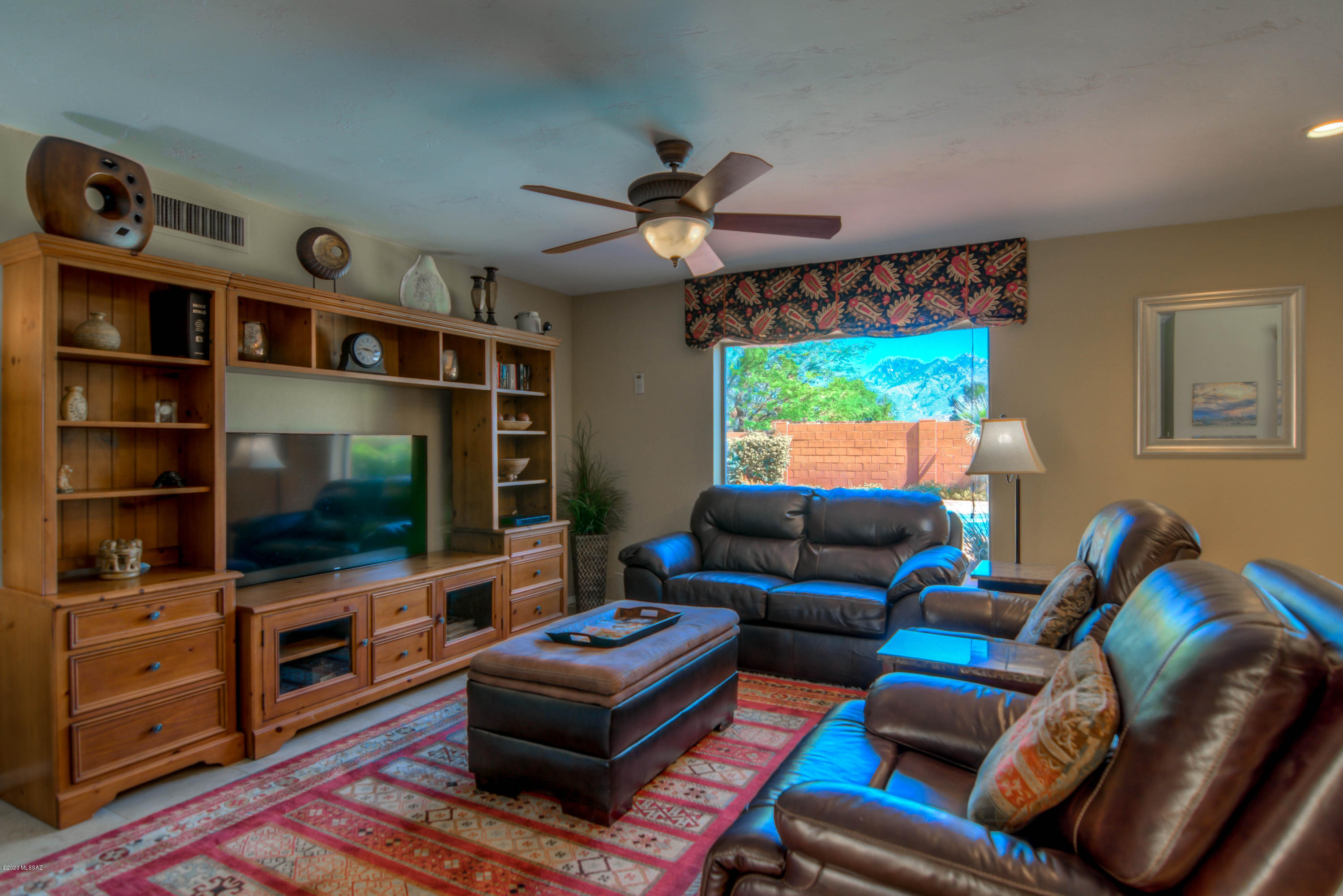 7621 East Dos Mujeres Road Tucson, AZ 85715 - Photo 9 of 37 Gallery Image 9