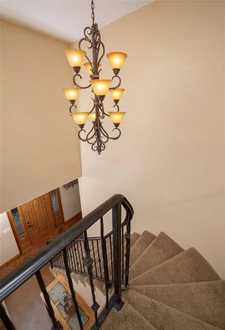 $695,000 | 1318 Oakwood Drive, Hollister, MO 65672