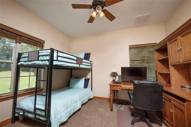 $695,000 | 1318 Oakwood Drive, Hollister, MO 65672