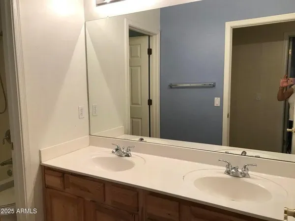 $2,670 | 16804 West Northampton Road, Surprise, AZ 85374
