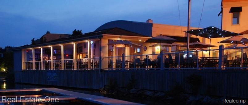 162 Ladd Road, Unit 11 Walled Lake, MI 48390 - Photo 18 of 20 wlake bayside grill.jpg