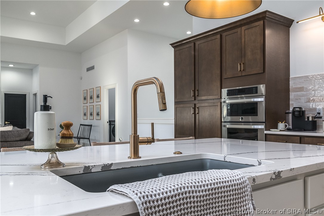 6400 South Skyline Drive Floyds Knobs, IN 47119 - Photo 15 of 73