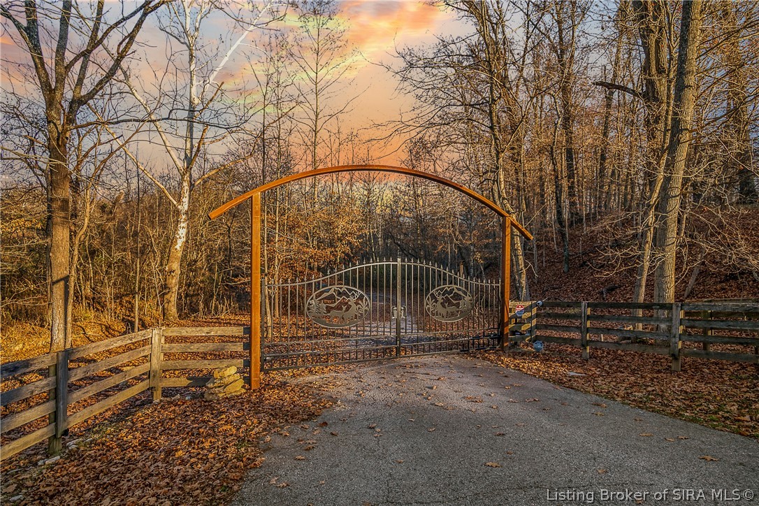 6400 South Skyline Drive Floyds Knobs, IN 47119 - Photo 39 of 73
