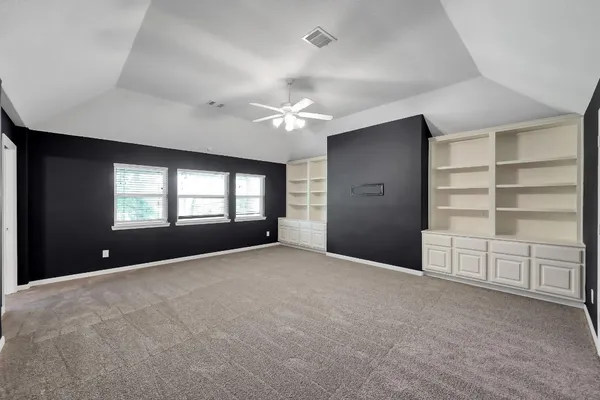 $595,000 | 4774 West Fork Boulevard, Conroe, TX 77304