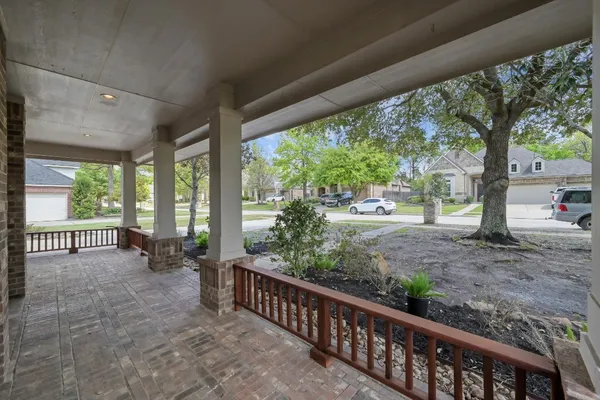 $595,000 | 4774 West Fork Boulevard, Conroe, TX 77304
