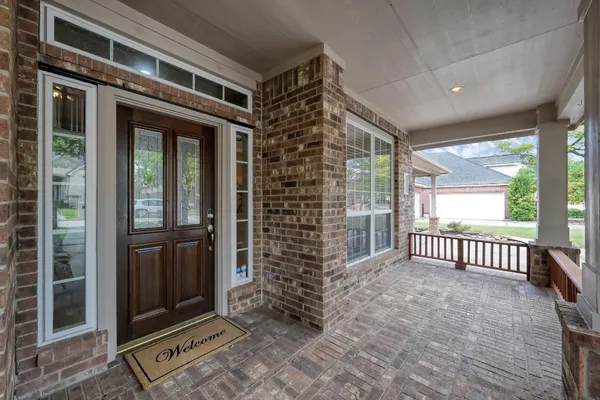 $595,000 | 4774 West Fork Boulevard, Conroe, TX 77304