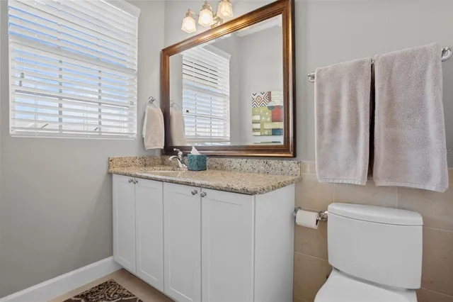 a view of a tennis court