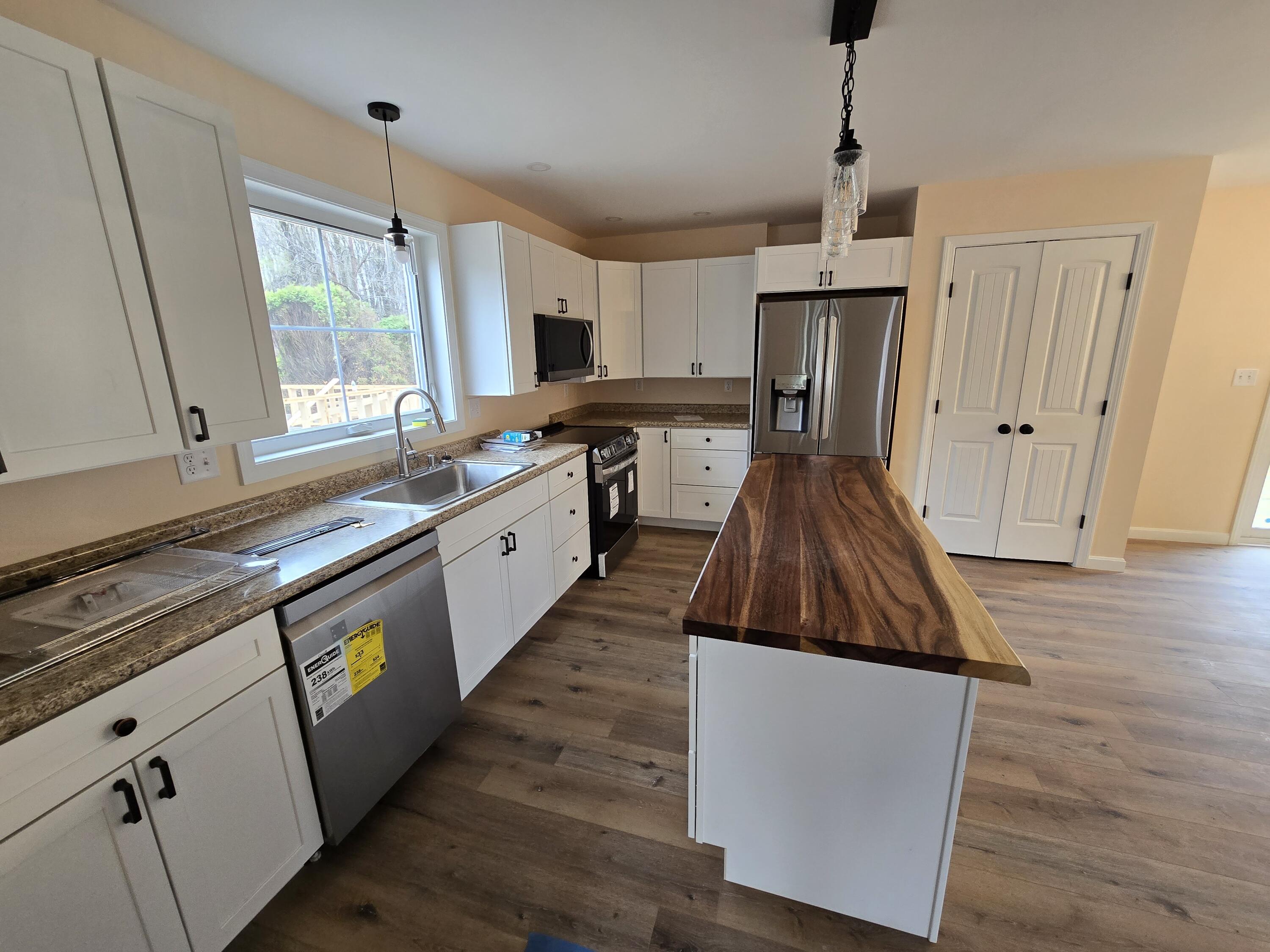 295 Bean Street Livermore, ME 04253 - Photo 3 of 12 Kitchen