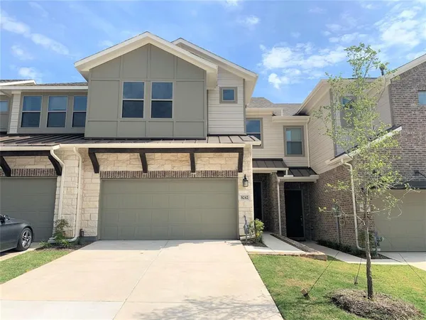 $3,150 | 8242 Primrose Way, Dallas, TX 75252