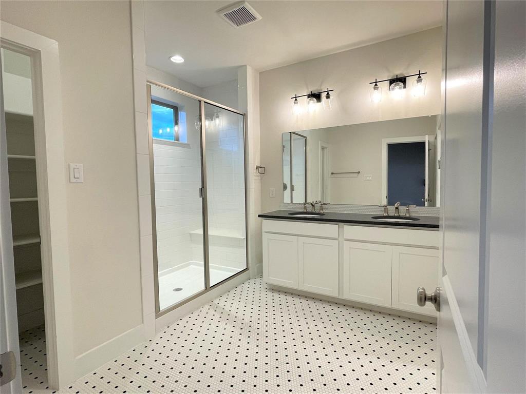 8242 Primrose Way Dallas, TX 75252 - Photo 20 of 33