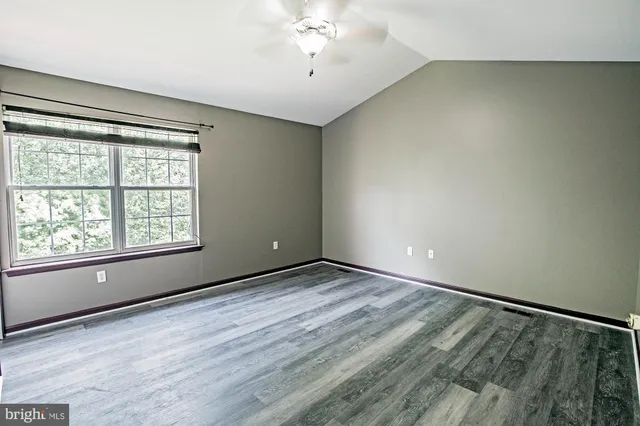 $2,350 | 41 Wicklow Road, Bear, DE 19701