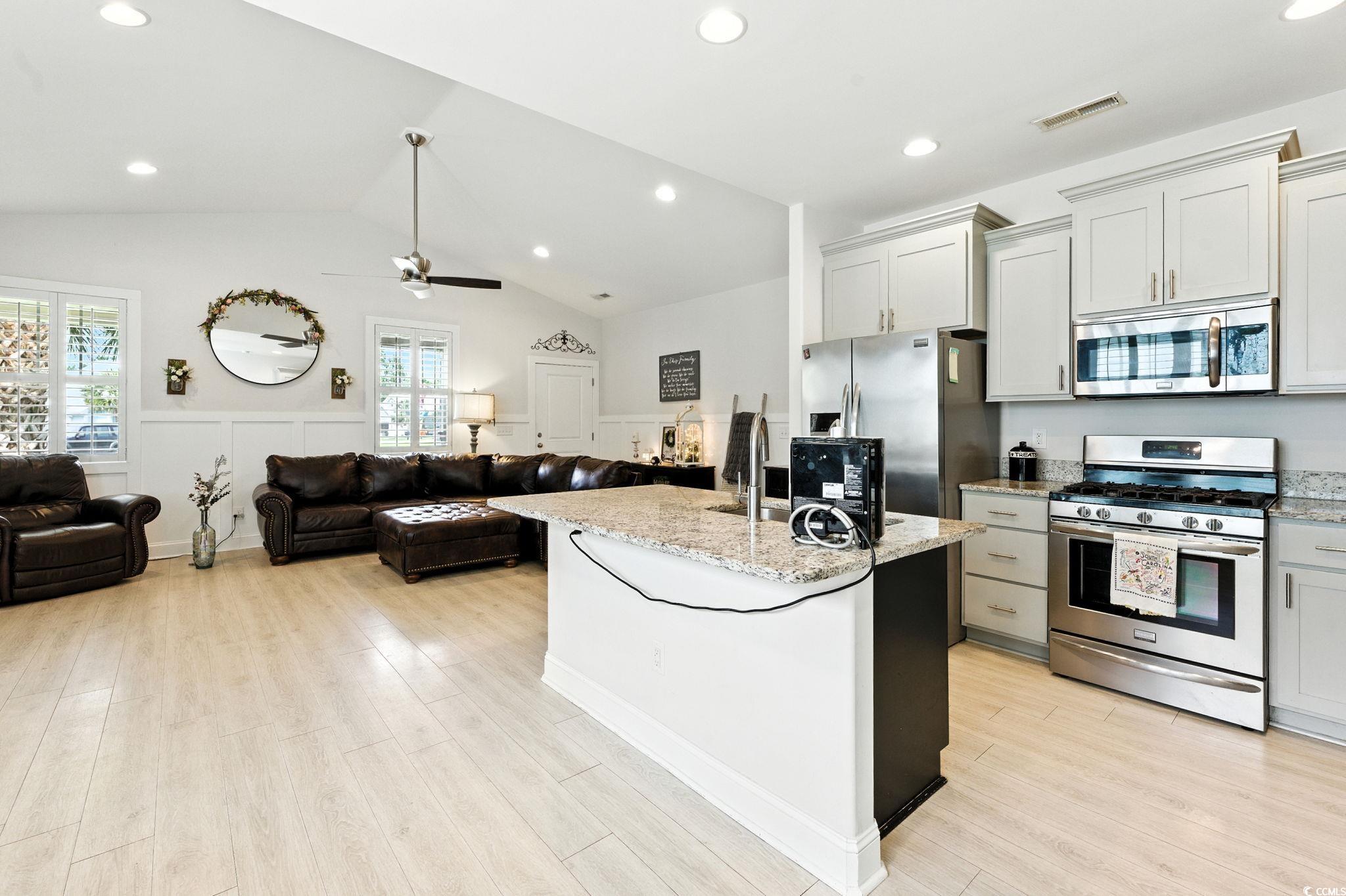 507 Percival Court Murrells Inlet, SC 29576 - Photo 12 of 38