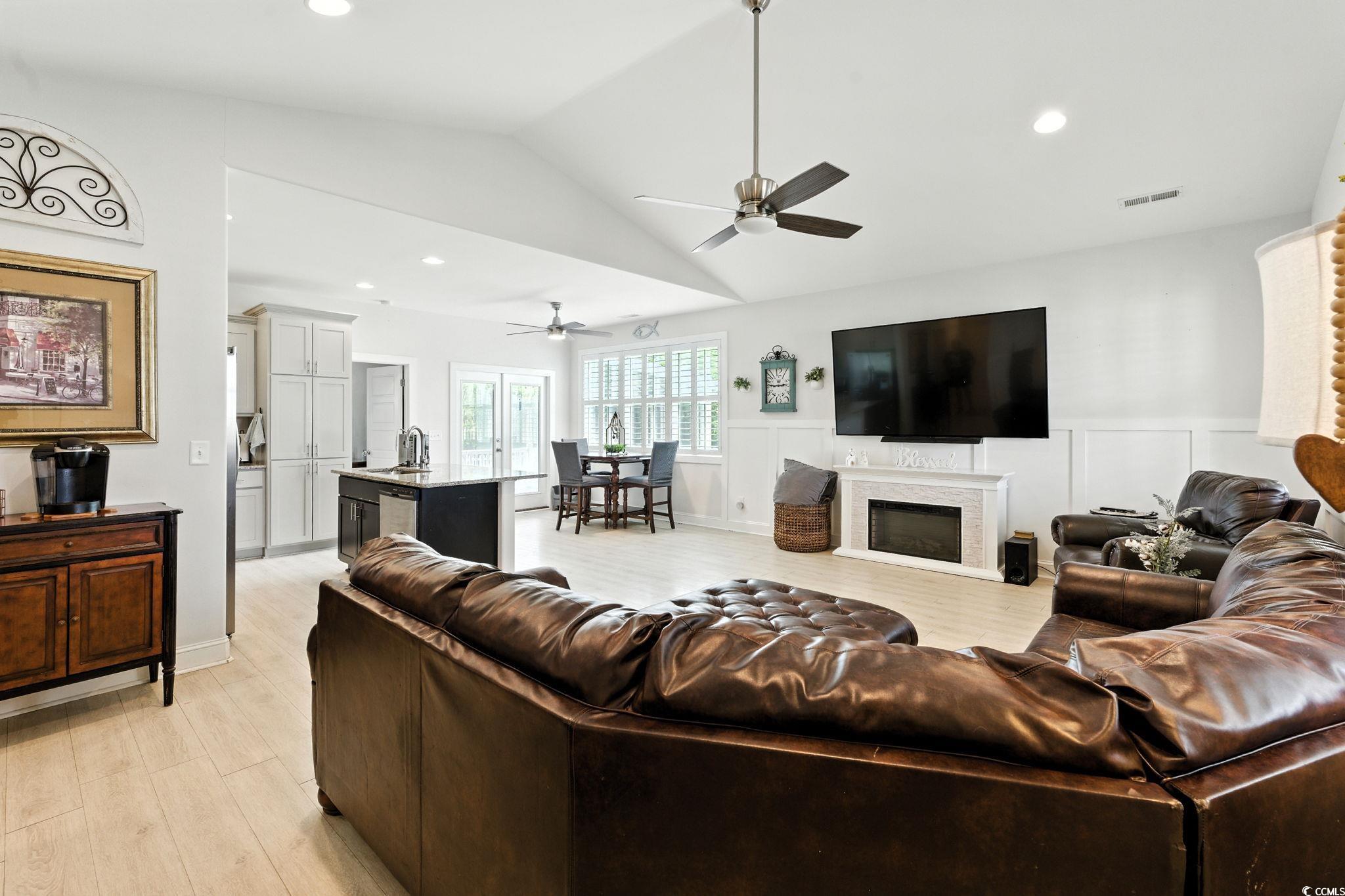 507 Percival Court Murrells Inlet, SC 29576 - Photo 7 of 38