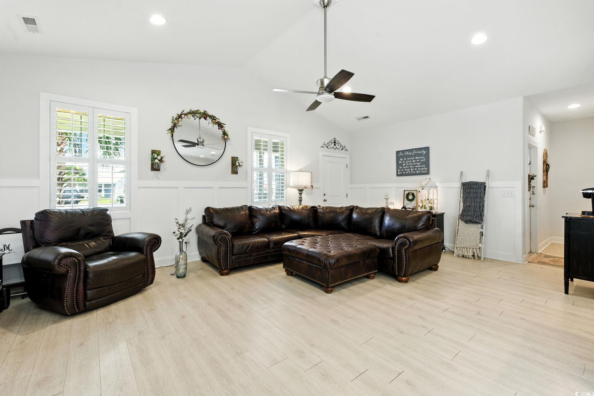 507 Percival Court Murrells Inlet, SC 29576 - Photo 10 of 38