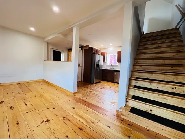 $2,000 | 88 Miller Street, Unit 3, Middleboro, MA 02346