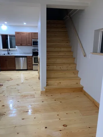 $2,000 | 88 Miller Street, Unit 3, Middleboro, MA 02346