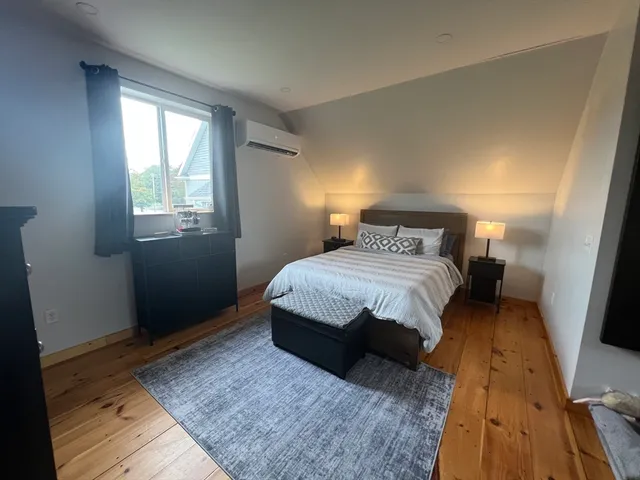 $2,000 | 88 Miller Street, Unit 3, Middleboro, MA 02346